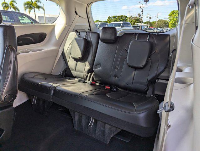 used 2017 Chrysler Pacifica car, priced at $15,962