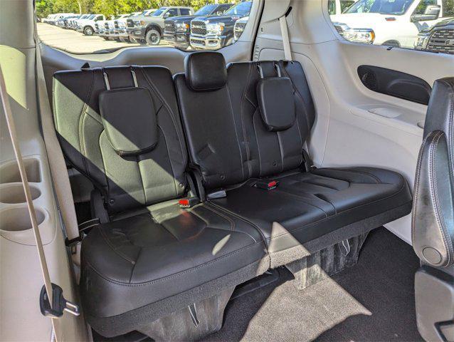 used 2017 Chrysler Pacifica car, priced at $15,962