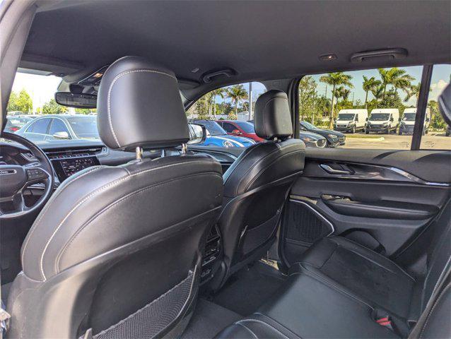 used 2022 Jeep Grand Cherokee car, priced at $33,581