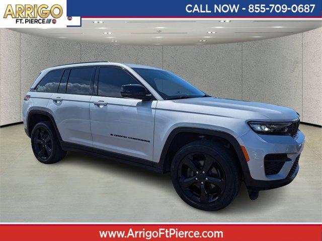 used 2022 Jeep Grand Cherokee car, priced at $33,581