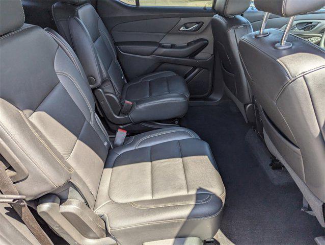 used 2022 Chevrolet Traverse car, priced at $28,412