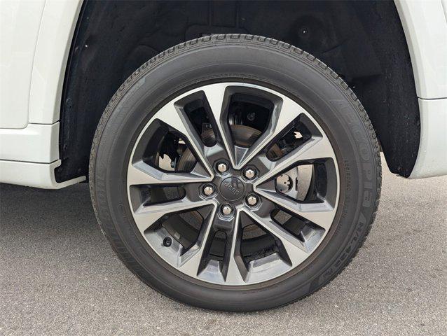 used 2024 Jeep Grand Cherokee car, priced at $44,491