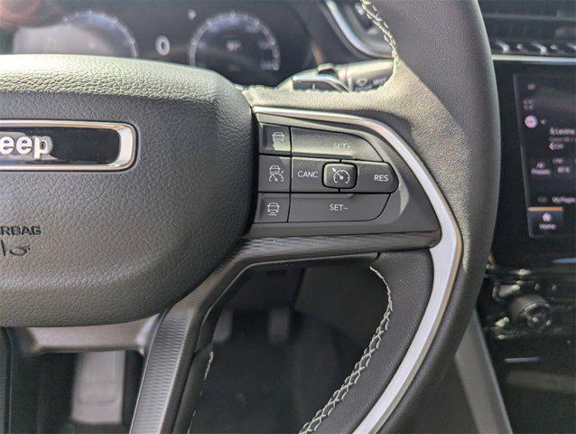 new 2025 Jeep Grand Cherokee car, priced at $32,446