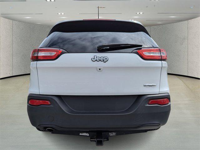 used 2018 Jeep Cherokee car, priced at $17,131