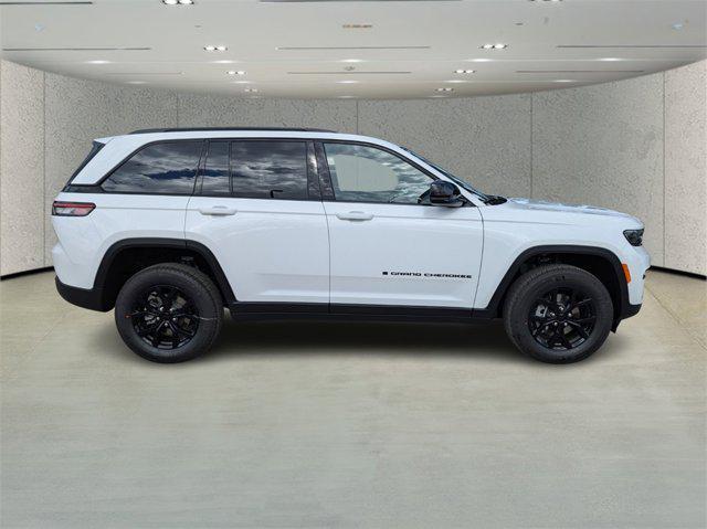 new 2025 Jeep Grand Cherokee car, priced at $35,370