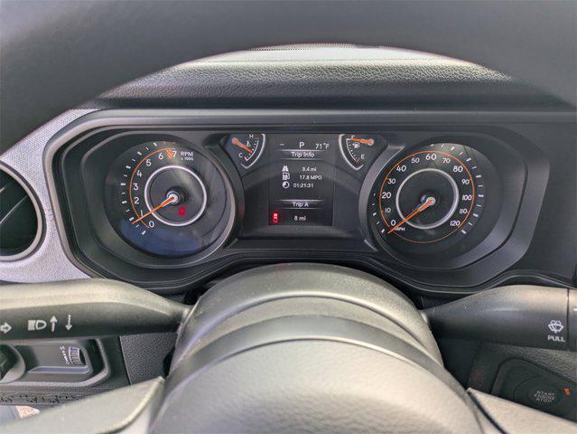 new 2025 Jeep Gladiator car, priced at $39,058