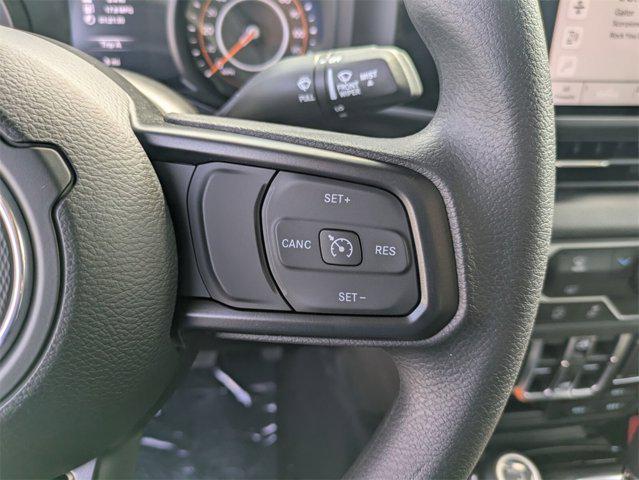 new 2025 Jeep Gladiator car, priced at $39,058
