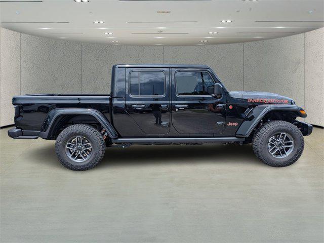 new 2025 Jeep Gladiator car, priced at $49,273