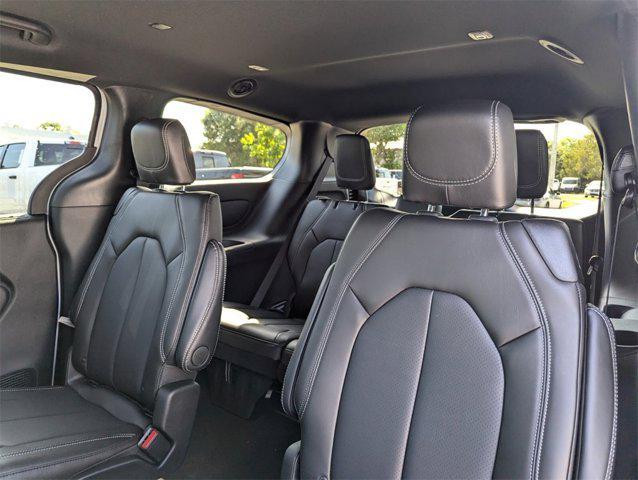 new 2025 Chrysler Pacifica car, priced at $39,700
