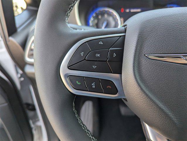 new 2025 Chrysler Pacifica car, priced at $39,700