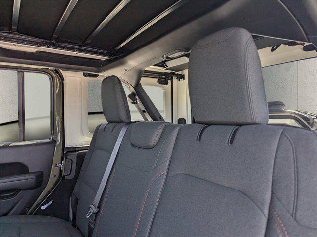 new 2025 Jeep Wrangler car, priced at $55,376