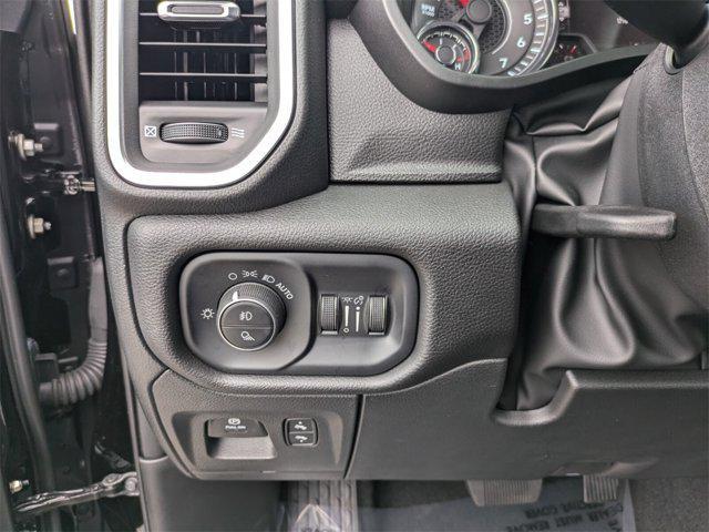 new 2025 Ram 1500 car, priced at $41,921