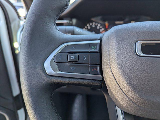 new 2025 Jeep Compass car, priced at $21,300