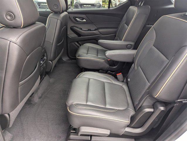 used 2022 Chevrolet Traverse car, priced at $31,464
