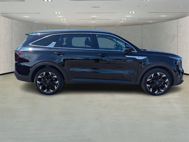used 2024 Kia Sorento car, priced at $33,932