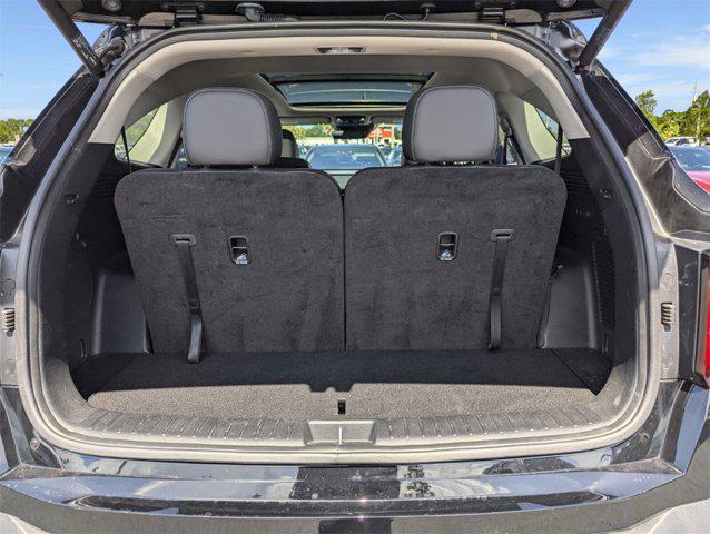 used 2024 Kia Sorento car, priced at $33,932