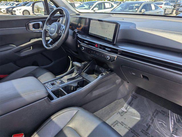 used 2024 Kia Sorento car, priced at $33,932