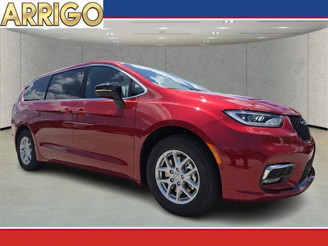 new 2025 Chrysler Pacifica car, priced at $38,098