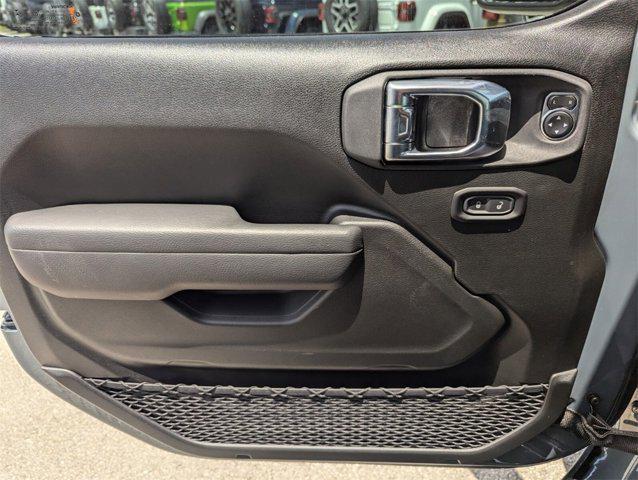 new 2025 Jeep Wrangler car, priced at $55,479