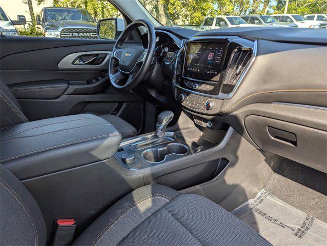 used 2021 Chevrolet Traverse car, priced at $26,571