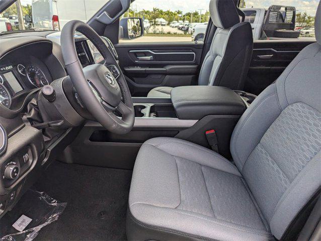 new 2025 Ram 1500 car, priced at $44,585