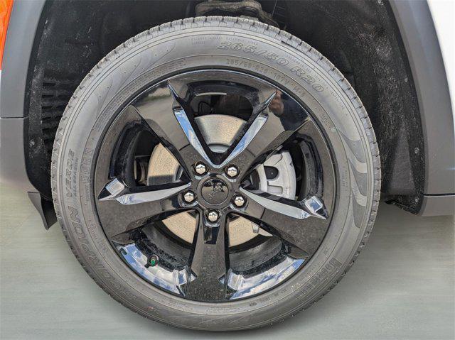 new 2025 Jeep Grand Cherokee L car, priced at $39,241