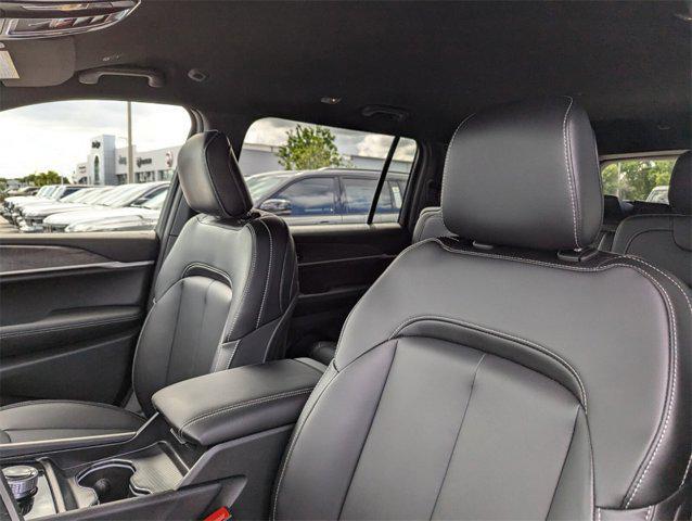 new 2025 Jeep Grand Cherokee L car, priced at $39,241