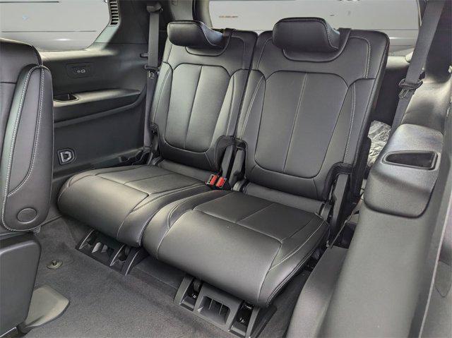 new 2025 Jeep Grand Cherokee L car, priced at $39,241