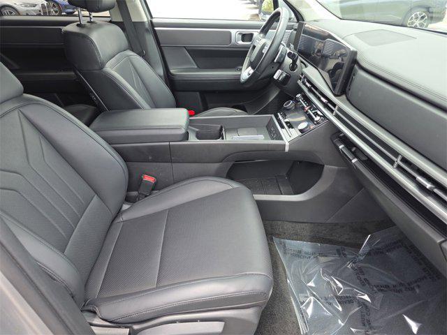 used 2024 Hyundai Santa Fe car, priced at $29,991