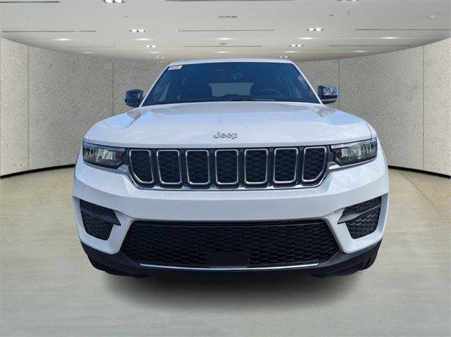 new 2025 Jeep Grand Cherokee car, priced at $32,272