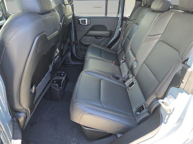 new 2025 Jeep Gladiator car, priced at $48,200