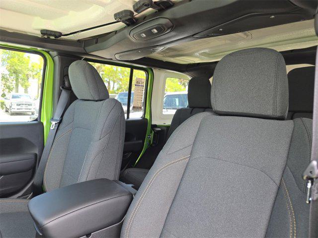 new 2025 Jeep Wrangler car, priced at $40,430
