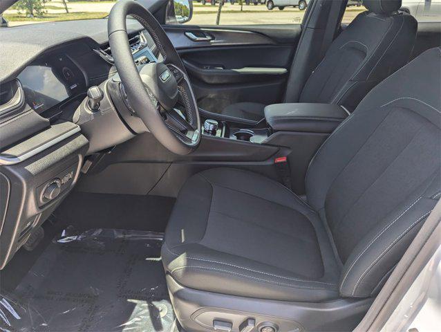 new 2025 Jeep Grand Cherokee L car, priced at $33,830