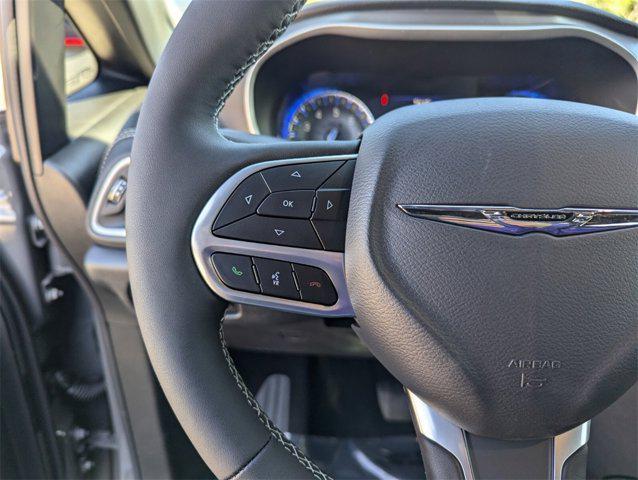 new 2025 Chrysler Pacifica car, priced at $40,165