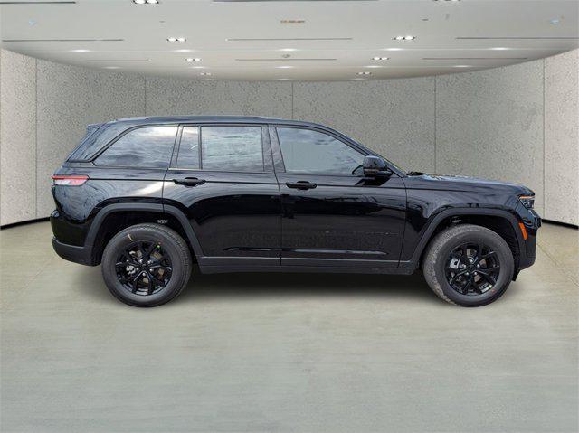 new 2025 Jeep Grand Cherokee car, priced at $33,676