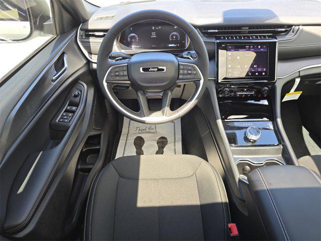new 2025 Jeep Grand Cherokee car, priced at $32,622
