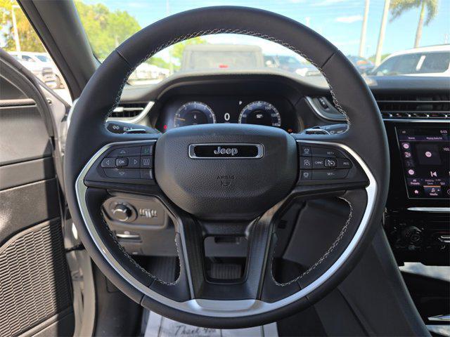 new 2025 Jeep Grand Cherokee car, priced at $32,622