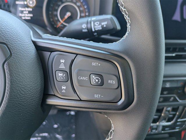 new 2025 Jeep Gladiator car, priced at $51,045