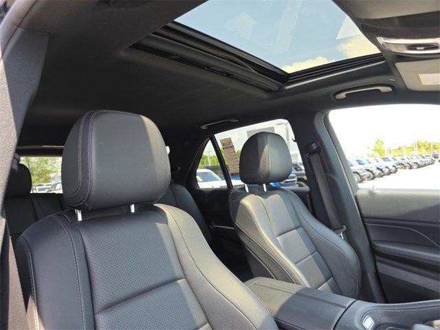 used 2020 Mercedes-Benz GLE 450 car, priced at $39,592