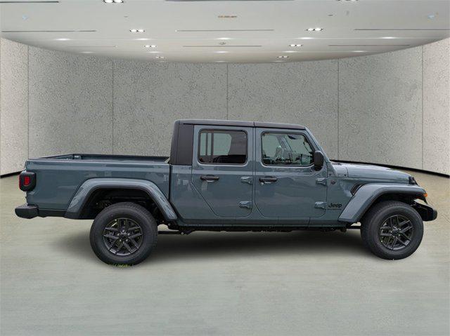 new 2024 Jeep Gladiator car, priced at $39,323