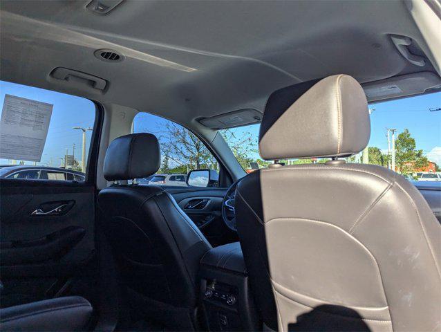 used 2020 Chevrolet Traverse car, priced at $23,042