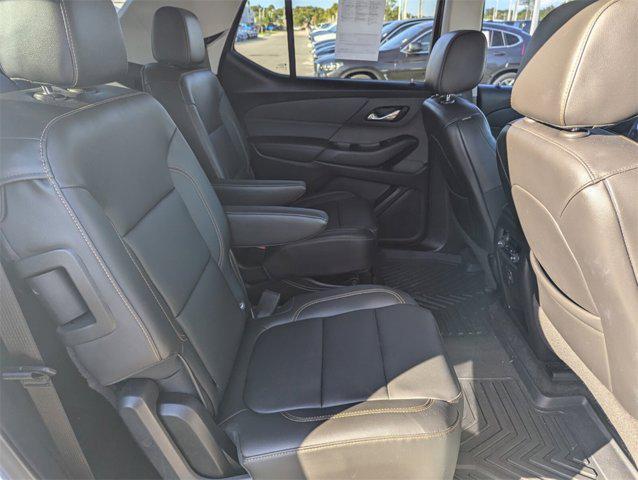 used 2020 Chevrolet Traverse car, priced at $23,042
