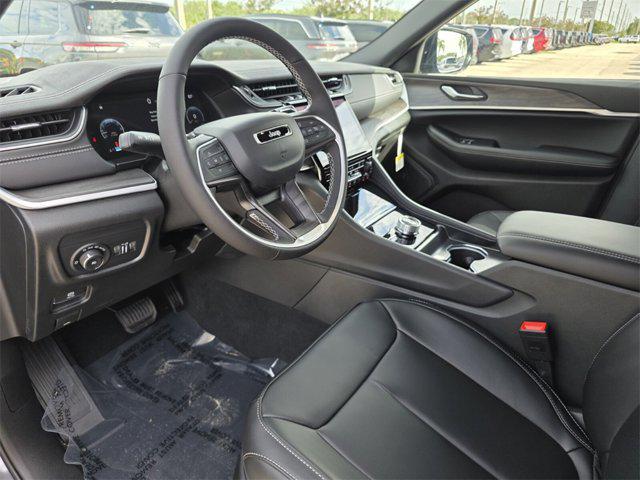 new 2025 Jeep Grand Cherokee L car, priced at $39,701