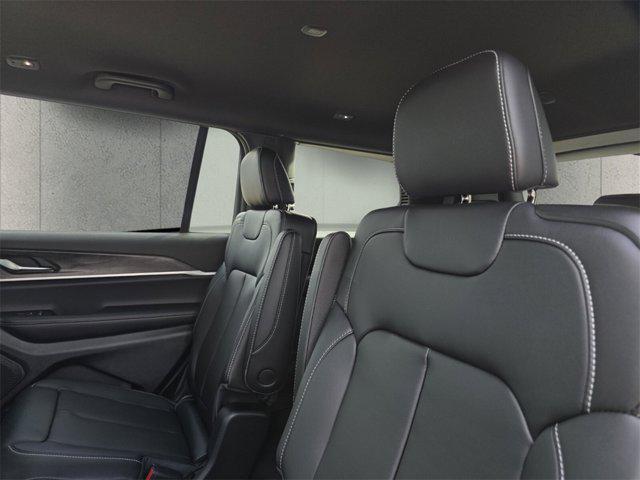 new 2025 Jeep Grand Cherokee L car, priced at $39,701