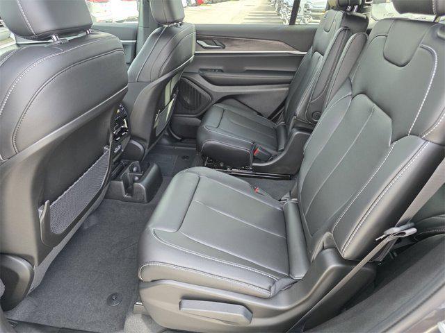 new 2025 Jeep Grand Cherokee L car, priced at $39,701