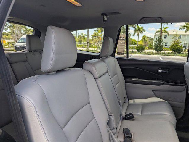 used 2022 Honda Pilot car, priced at $27,483