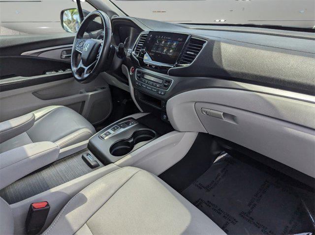 used 2022 Honda Pilot car, priced at $27,483