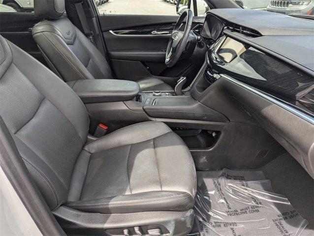 used 2021 Cadillac XT6 car, priced at $29,994