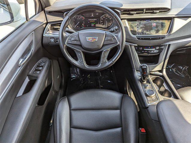 used 2021 Cadillac XT5 car, priced at $21,991