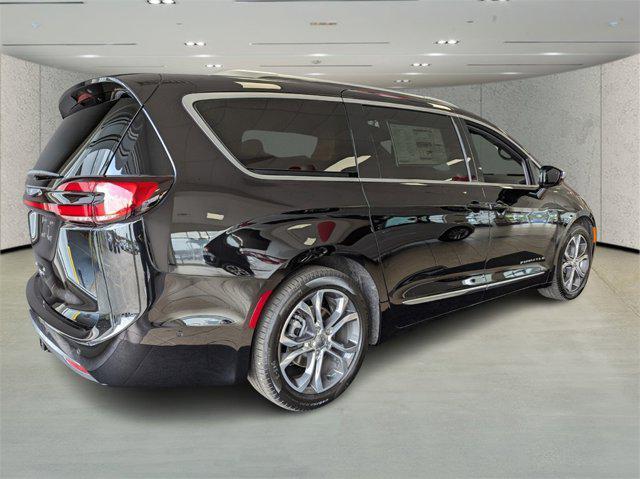 new 2025 Chrysler Pacifica car, priced at $53,698